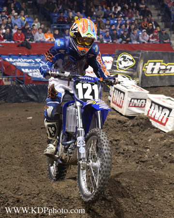 mikepaganoarenacross2.jpg